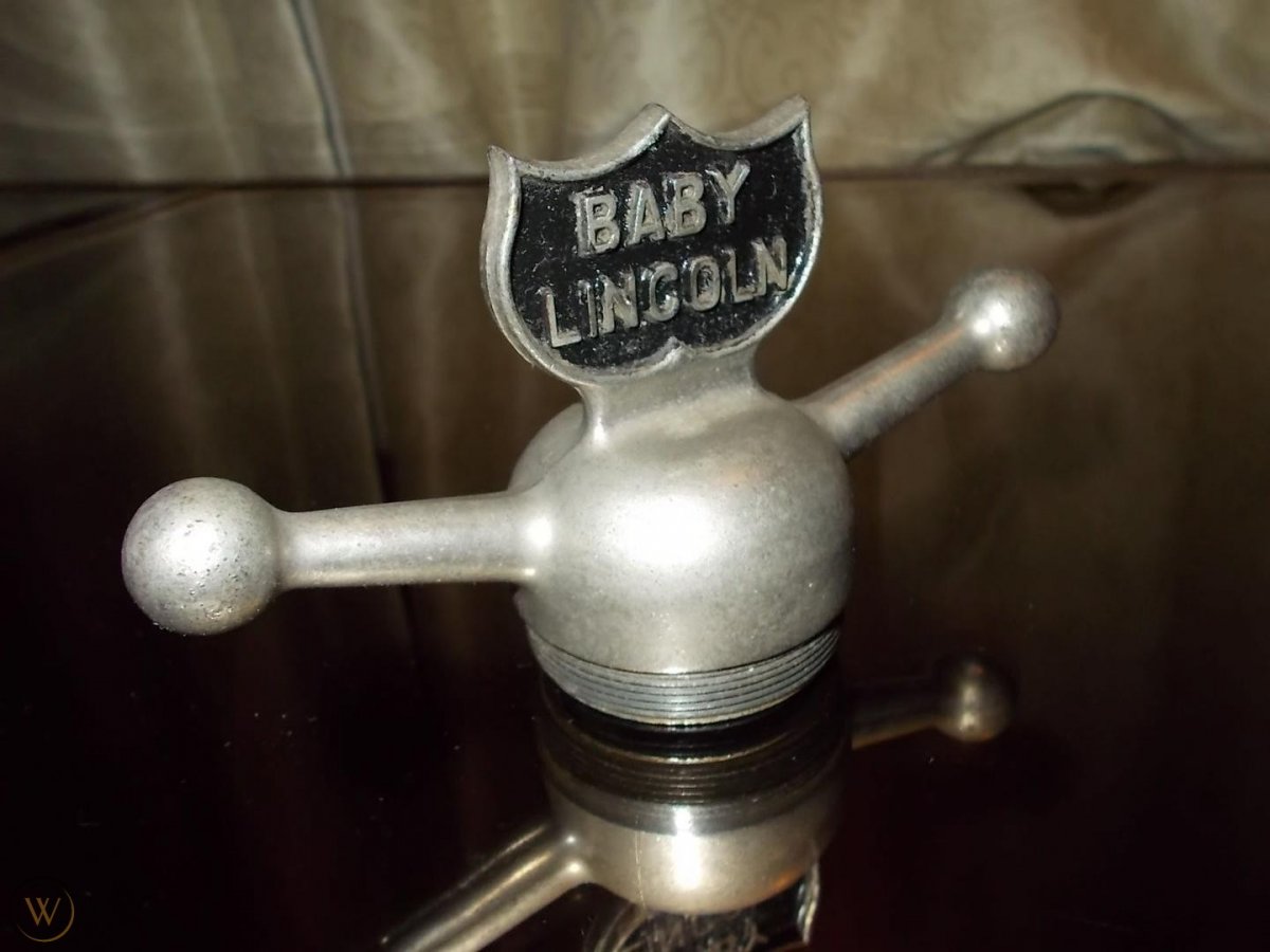 vintage-1920s-baby-lincoln-radiator_1_d38f8a2b256f4eeb81c577c441b5ba30.jpg