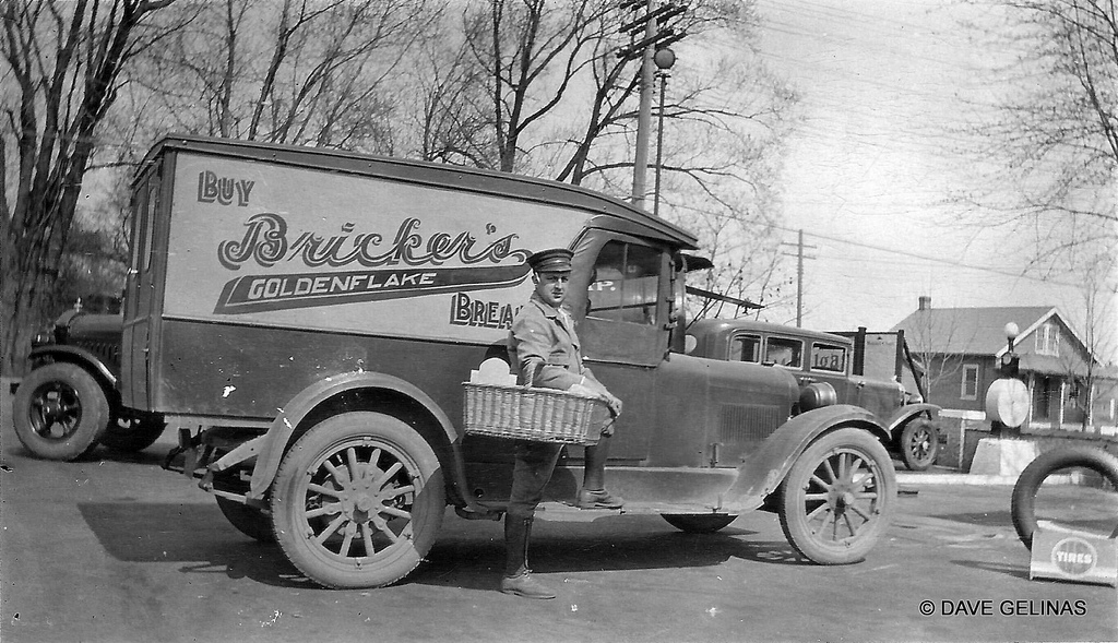 Vintage Bakery and Bread Truck (11).jpg