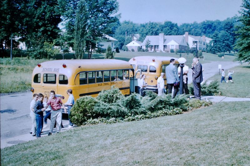 vintage-buses-19.jpg