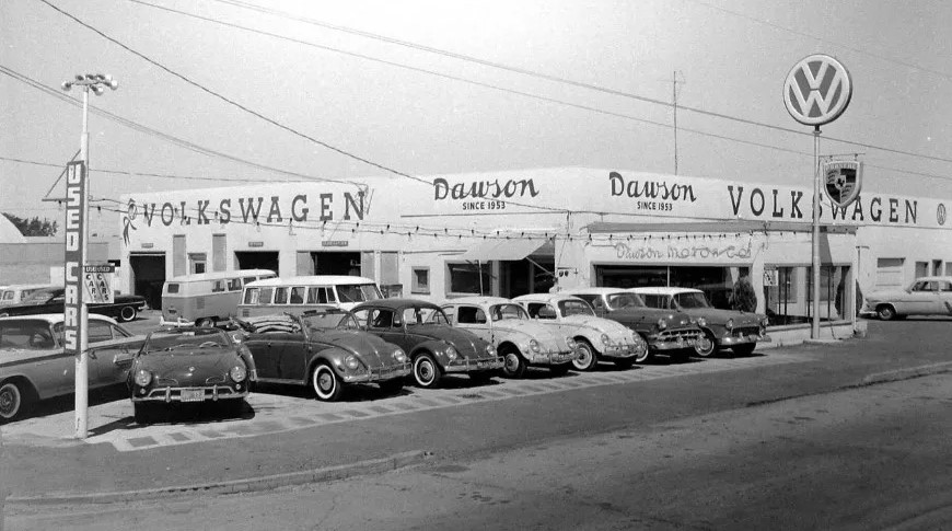 VINTAGE CARS (55A).jpg