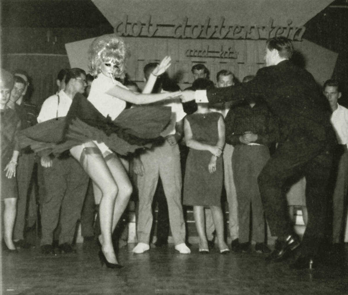 Vintage dancing.jpg