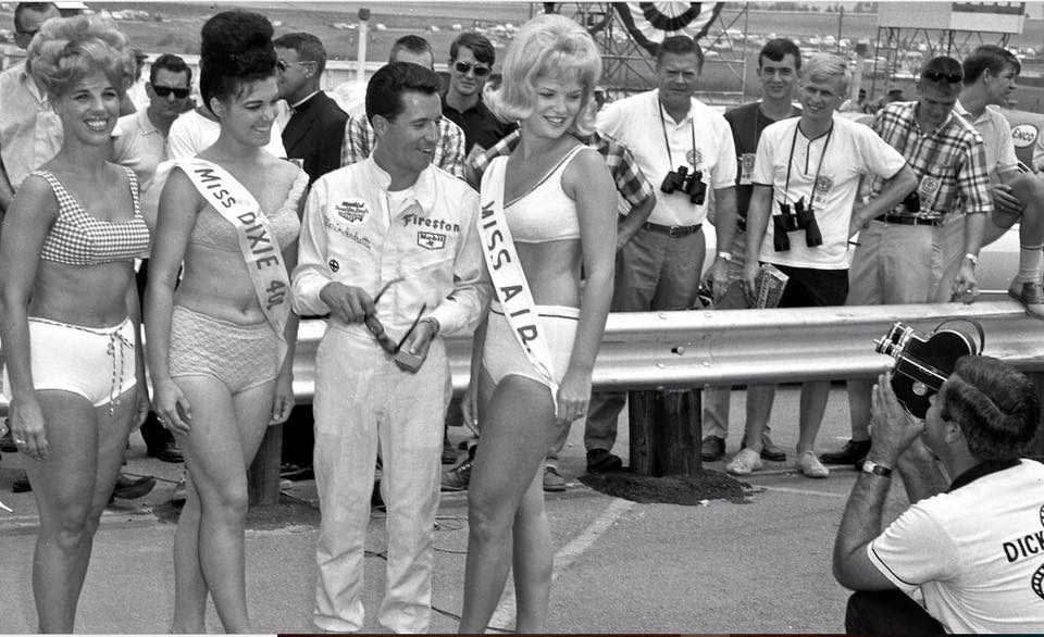 vintage-gridgirls4098-Mario-Andretti-1966-Atlanta-300.jpg