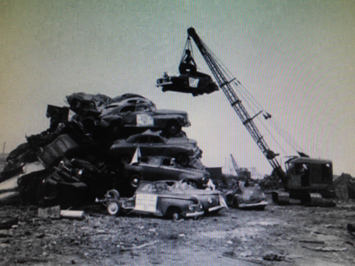 vintage junkyards 034.jpg