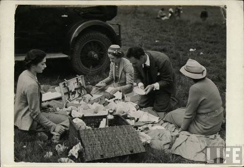 Vintage picnic scene via LIFE.jpg