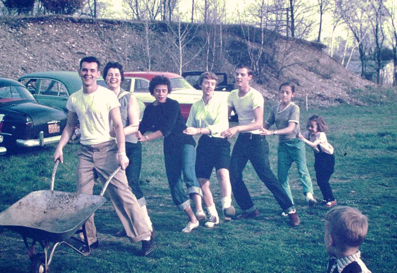 vintage-picnics-1.jpeg