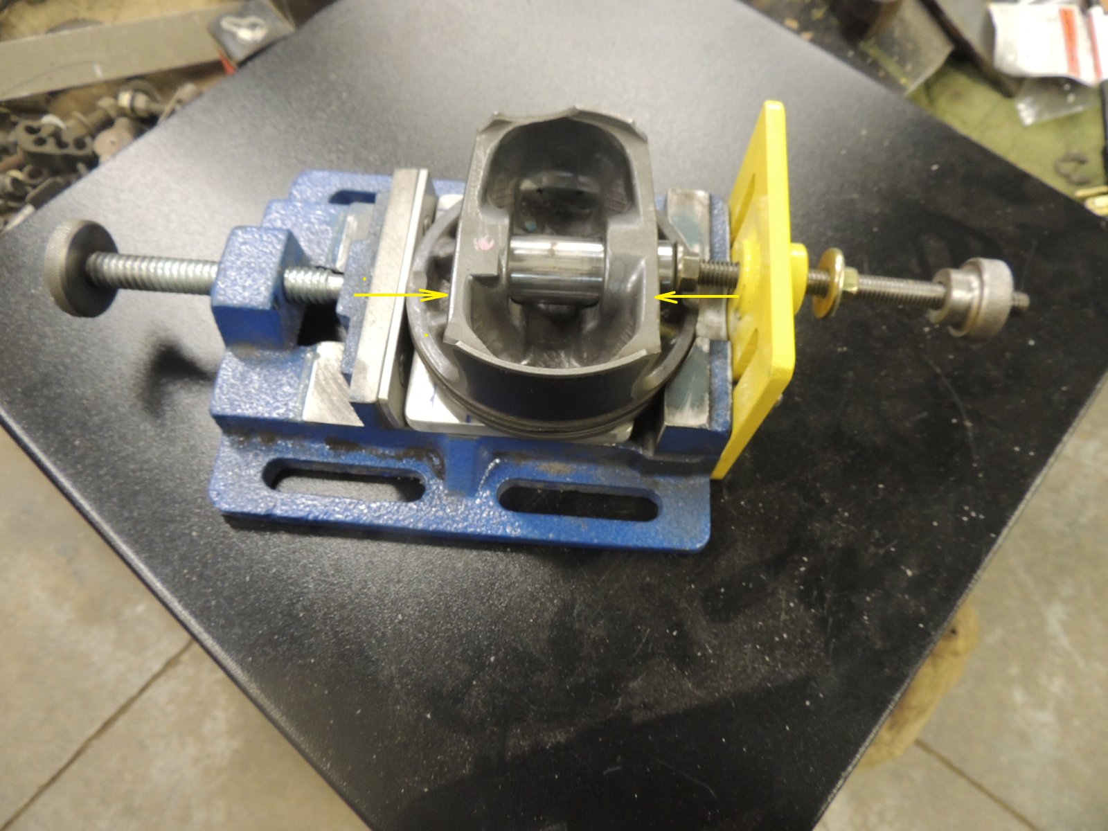 Vise Top View 2.jpg