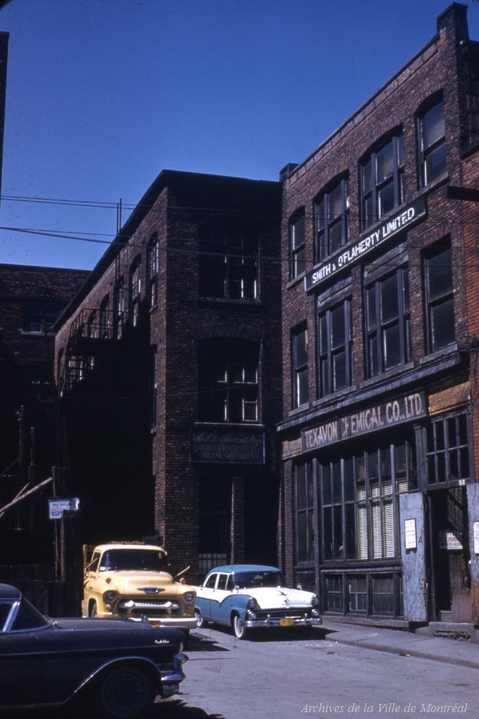 VM097-Y-02-D003B-0158-12.jpg