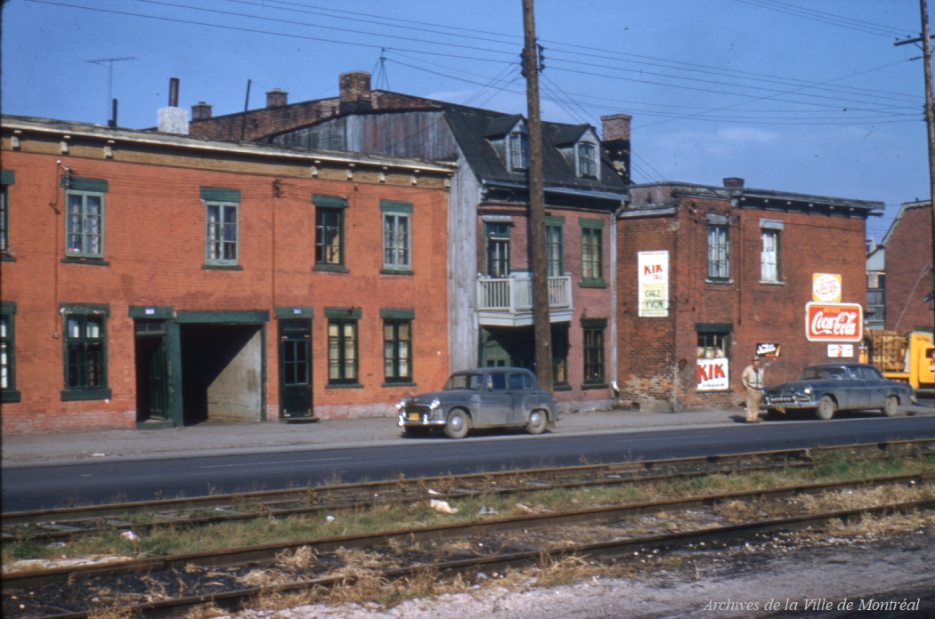 VM097-Y-02-D009F-01-133.jpg