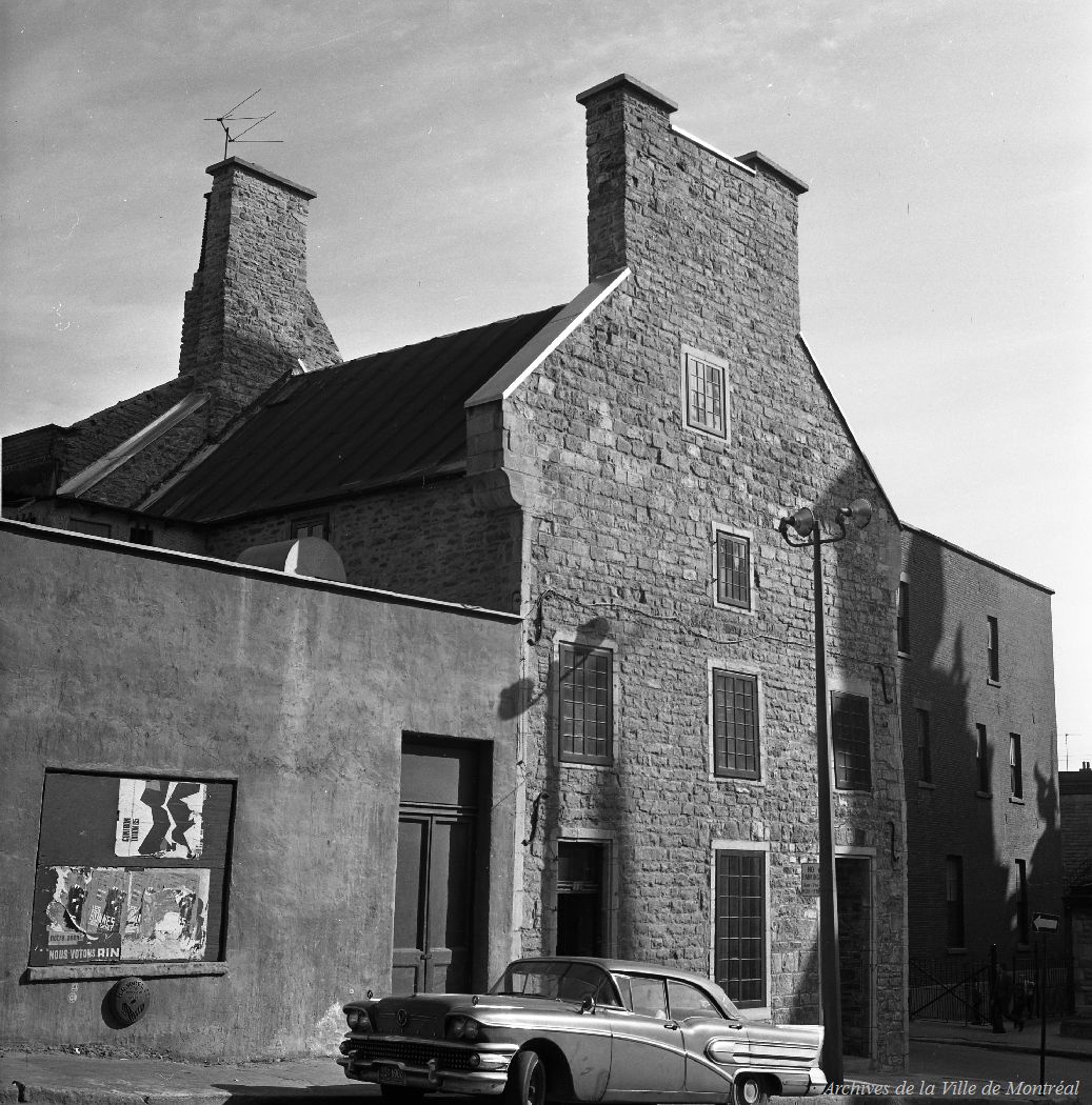 VM94-A0390-004.jpg