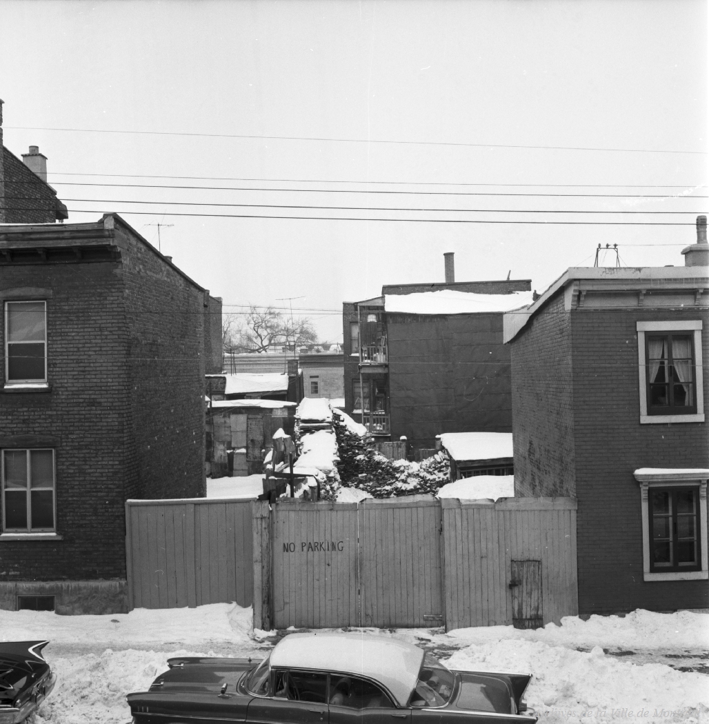 VM94-C0108-002.jpg