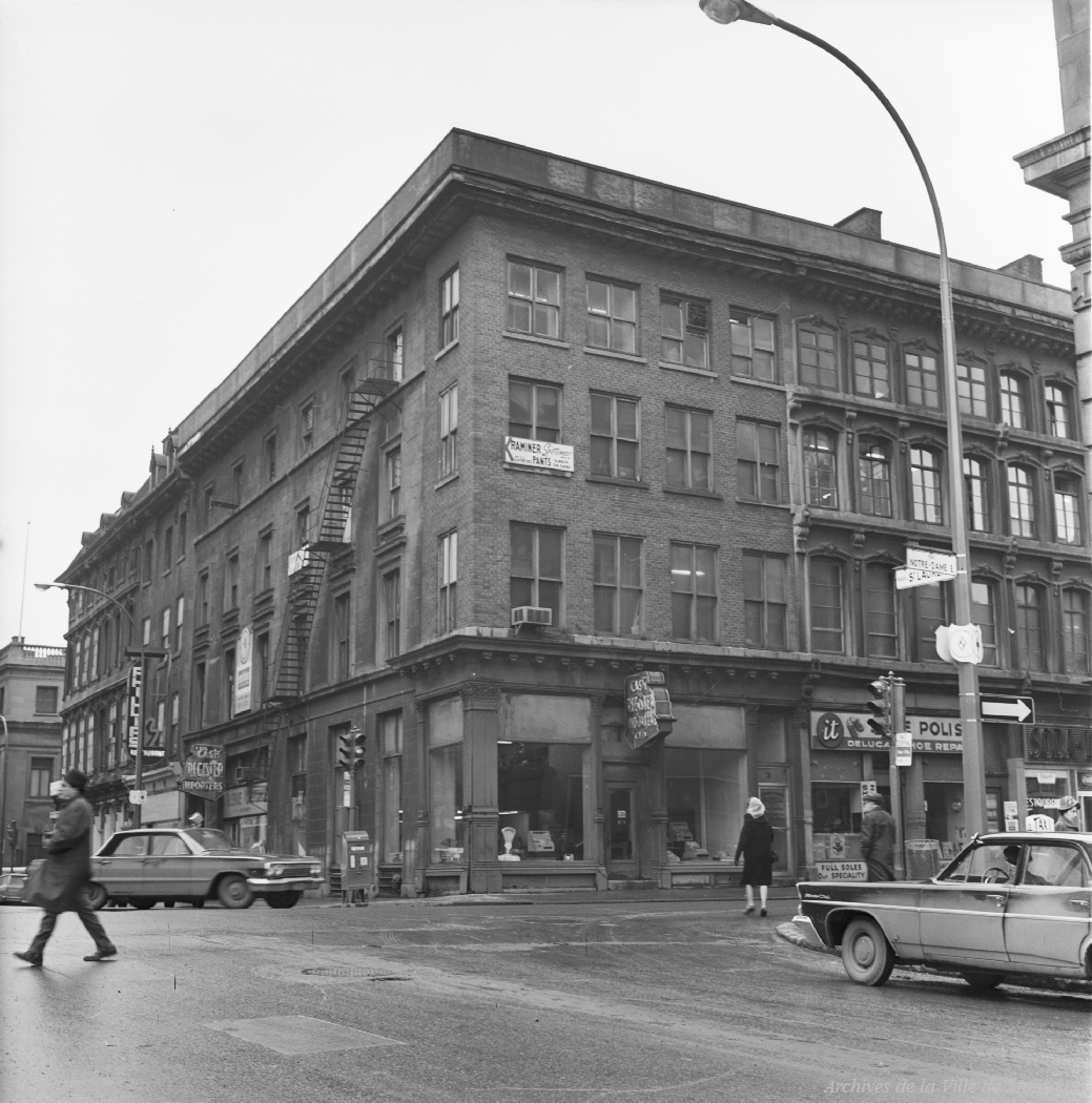 VM94-C0136-005.jpg