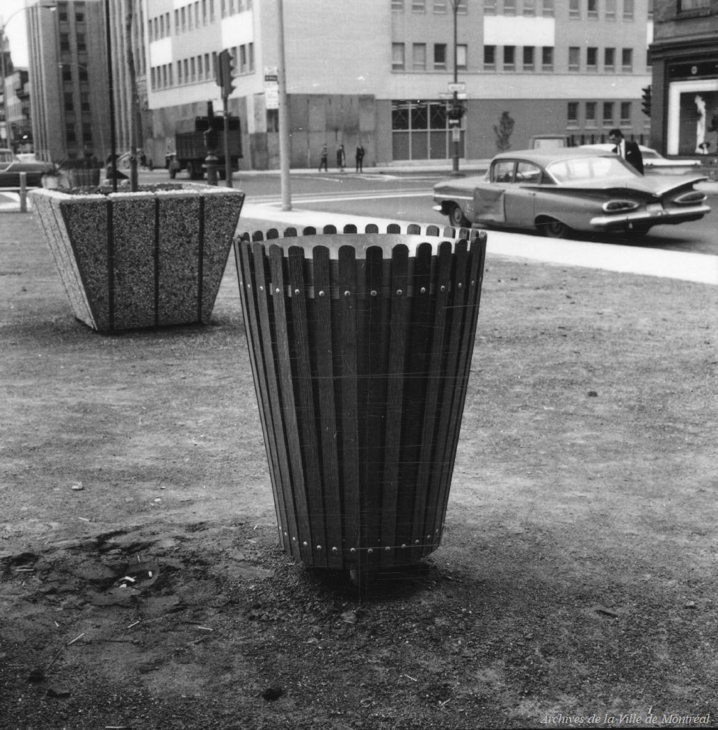 VM94-U0041-005.jpg