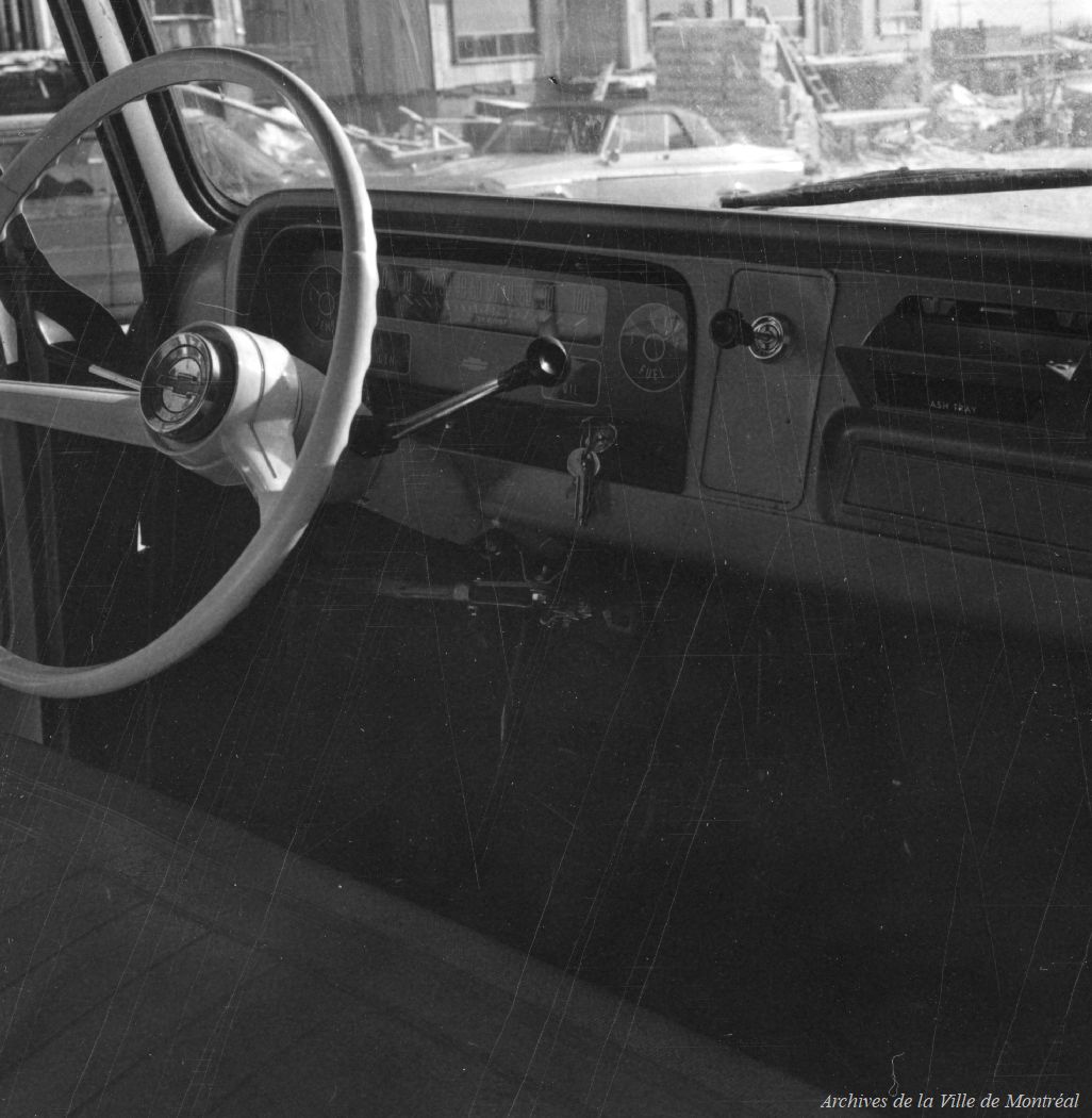 VM94-U0111-076.jpg