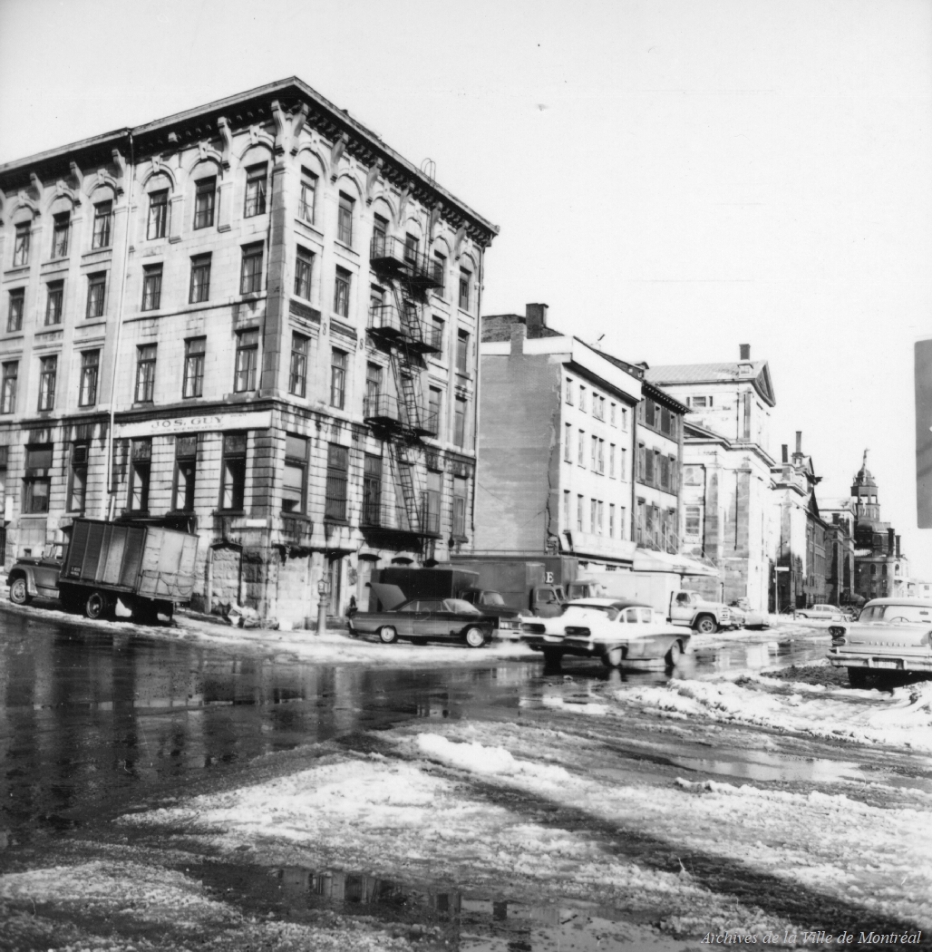 VM94-U0216-005.jpg