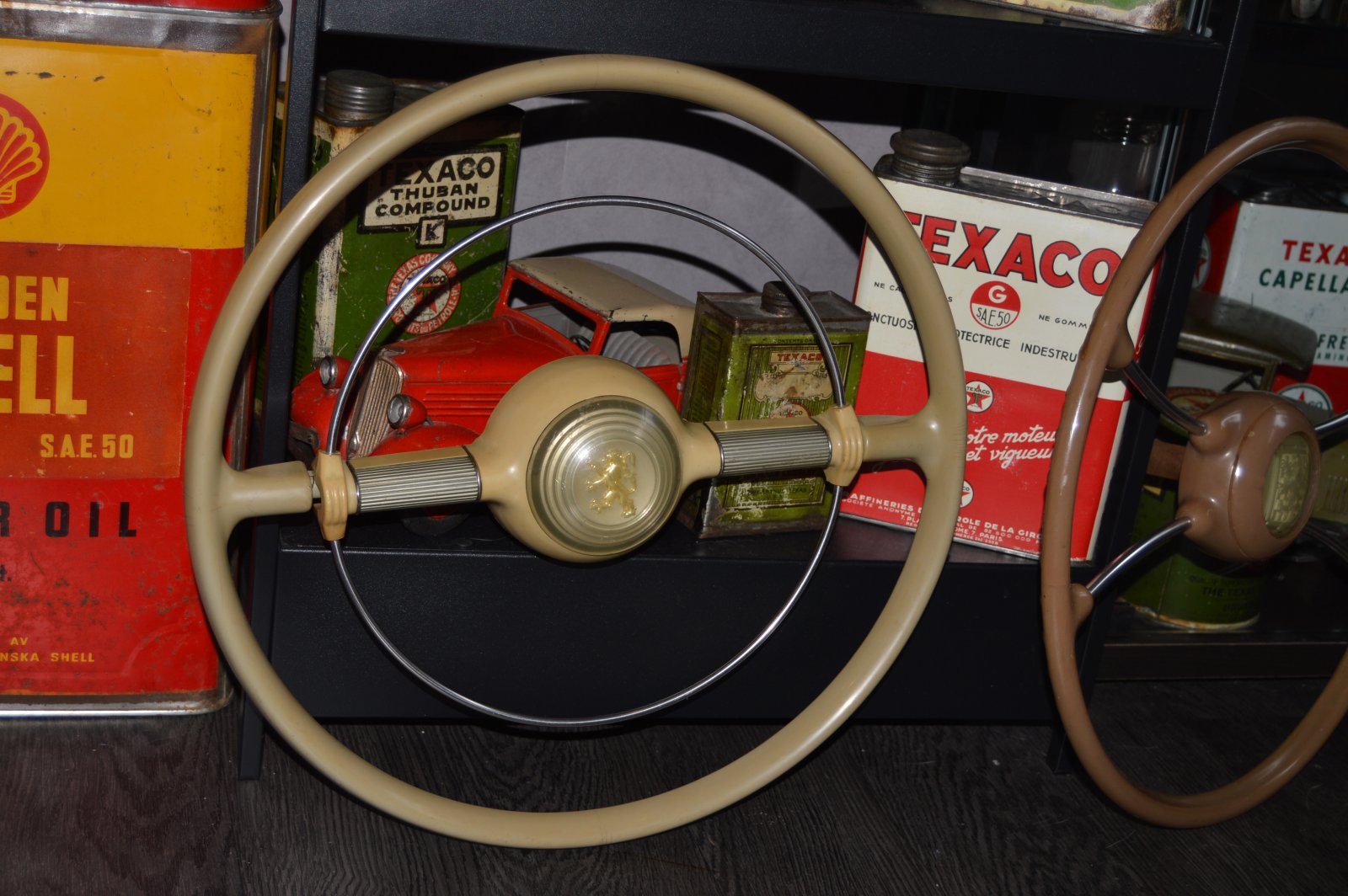 volant peugeot 403 1957 1.JPG