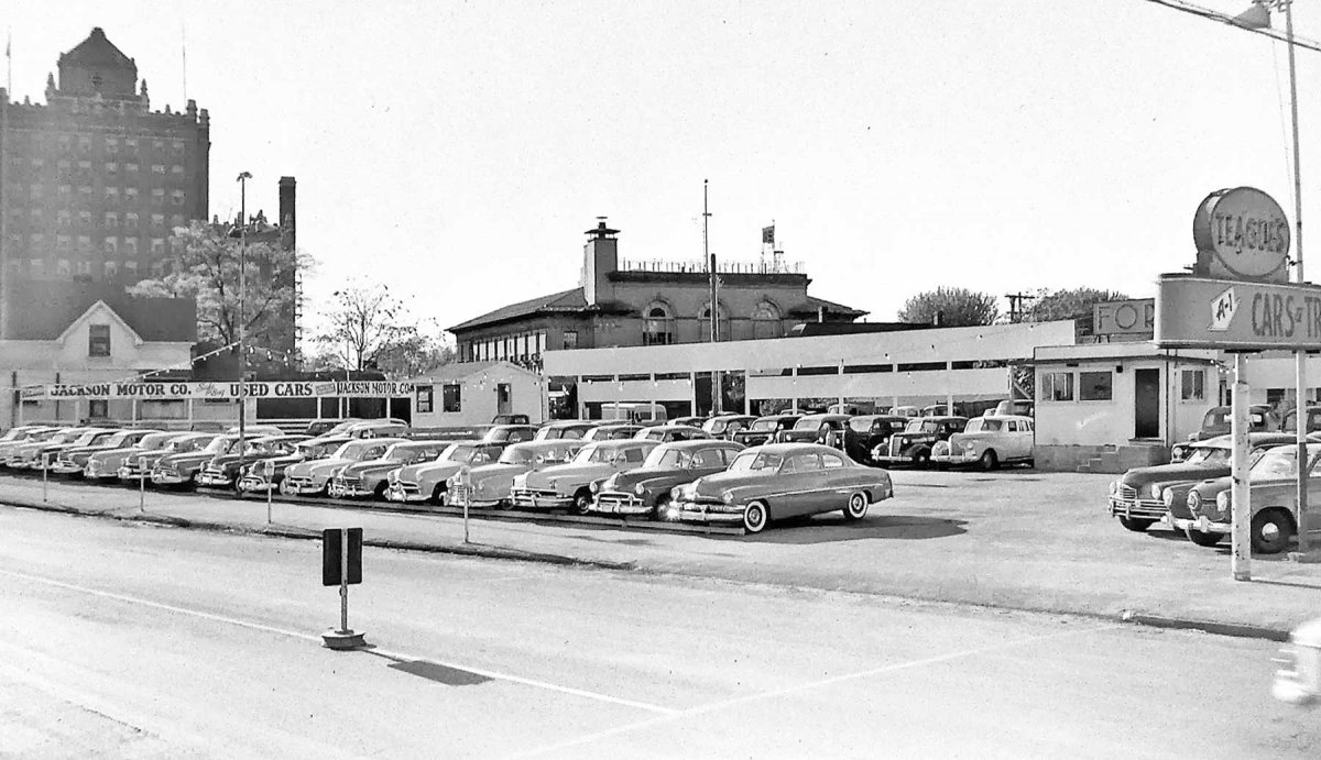 Walla-Walla-Used-Car-Center-1953-1.jpg