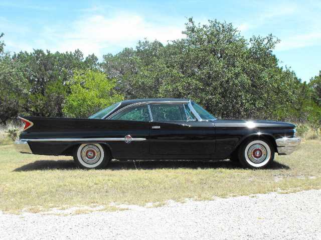 Wayne's 1960 Chrysler 300F Special Gran Turismo (side).jpg