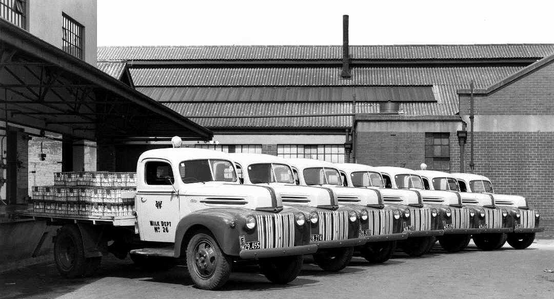 Wgtn Tory St milk depot 50s.jpg