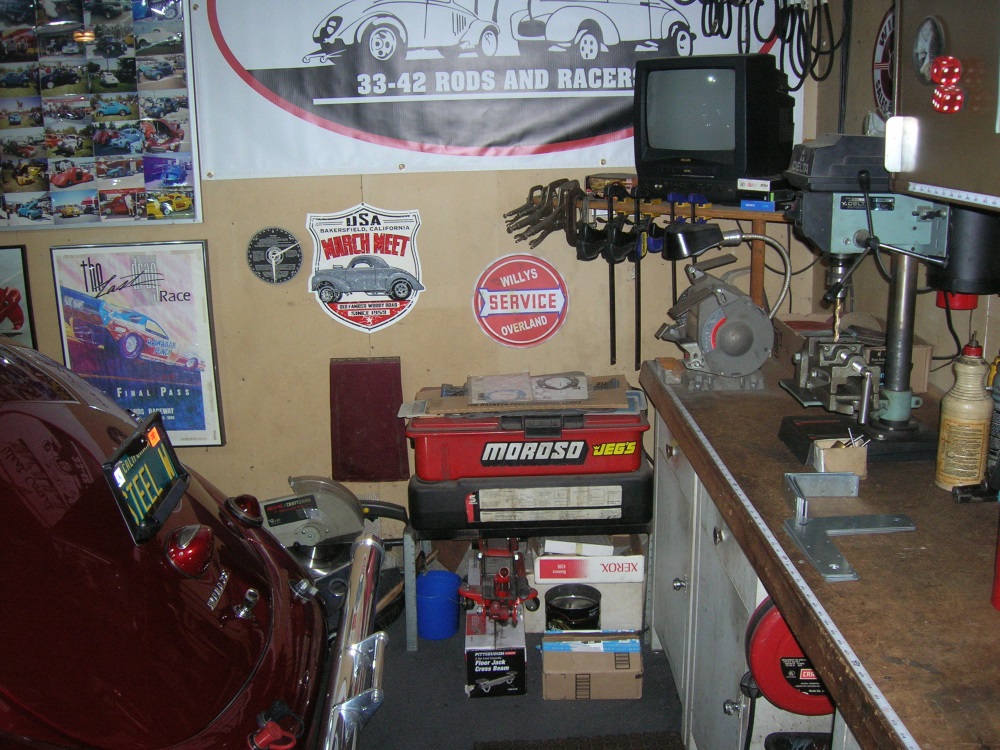Willys sign from Dave 004.JPG
