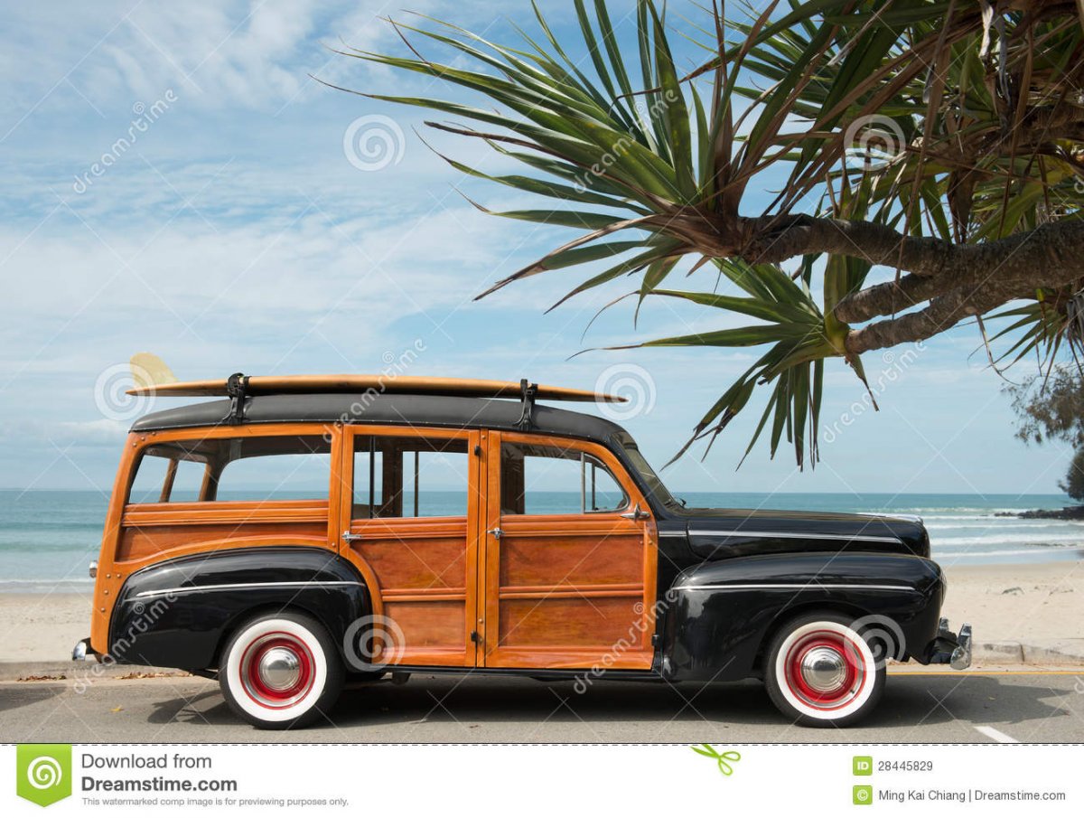 woody-wagon-28445829.jpg