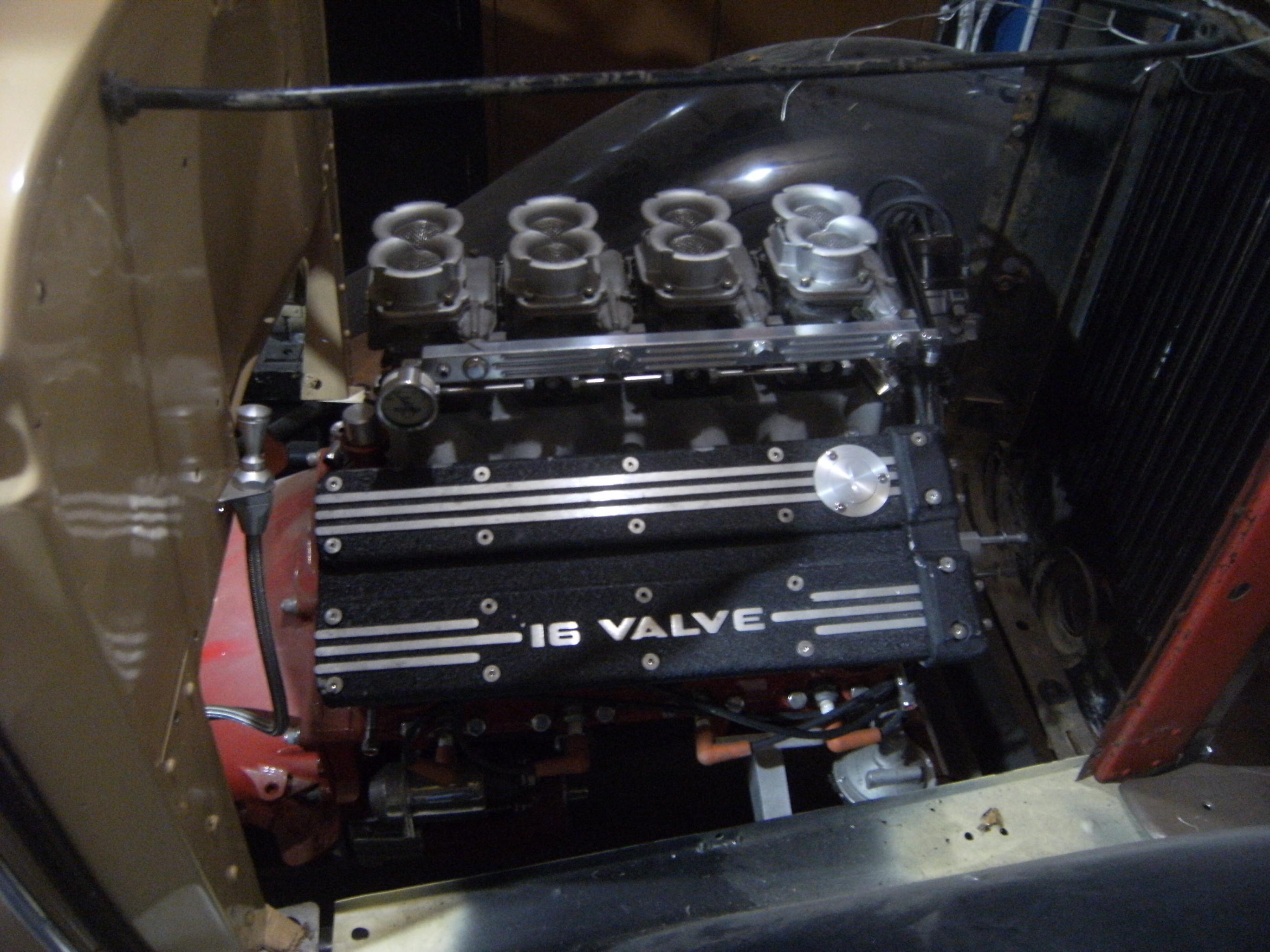 wrestleing rings, valve covers 16v 063.jpg