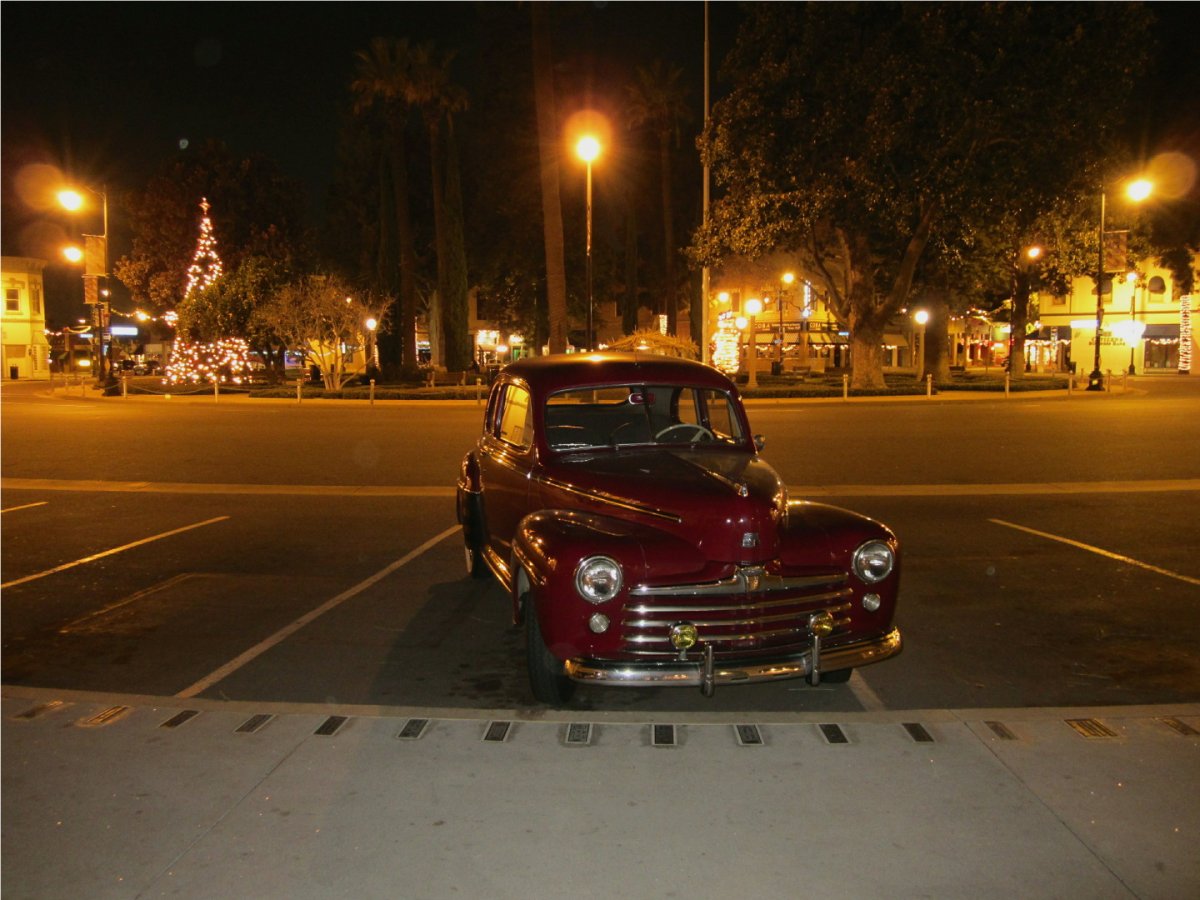 xmas 2011 orange circle-1b.JPG