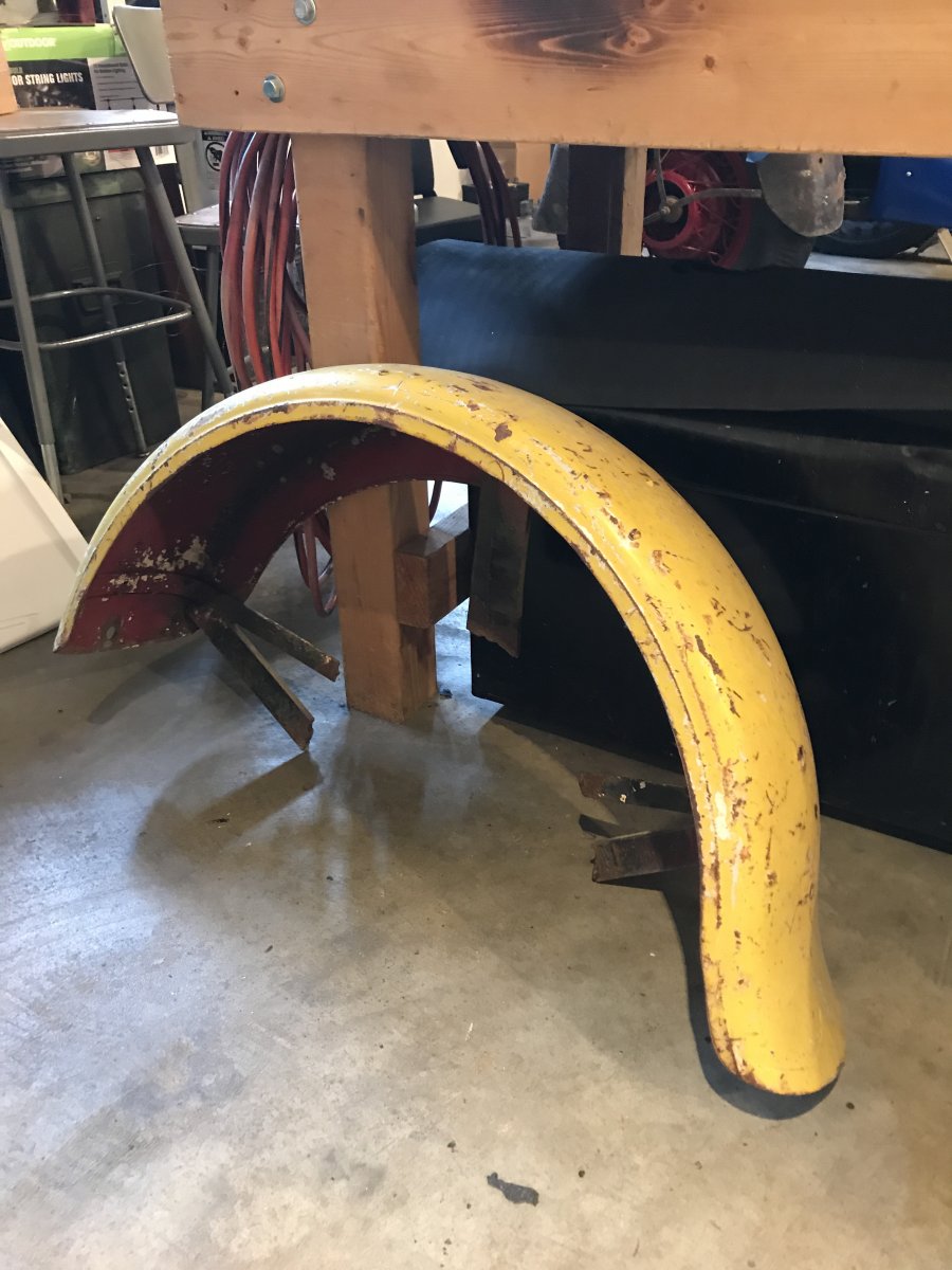 yellow-fenders4.JPG