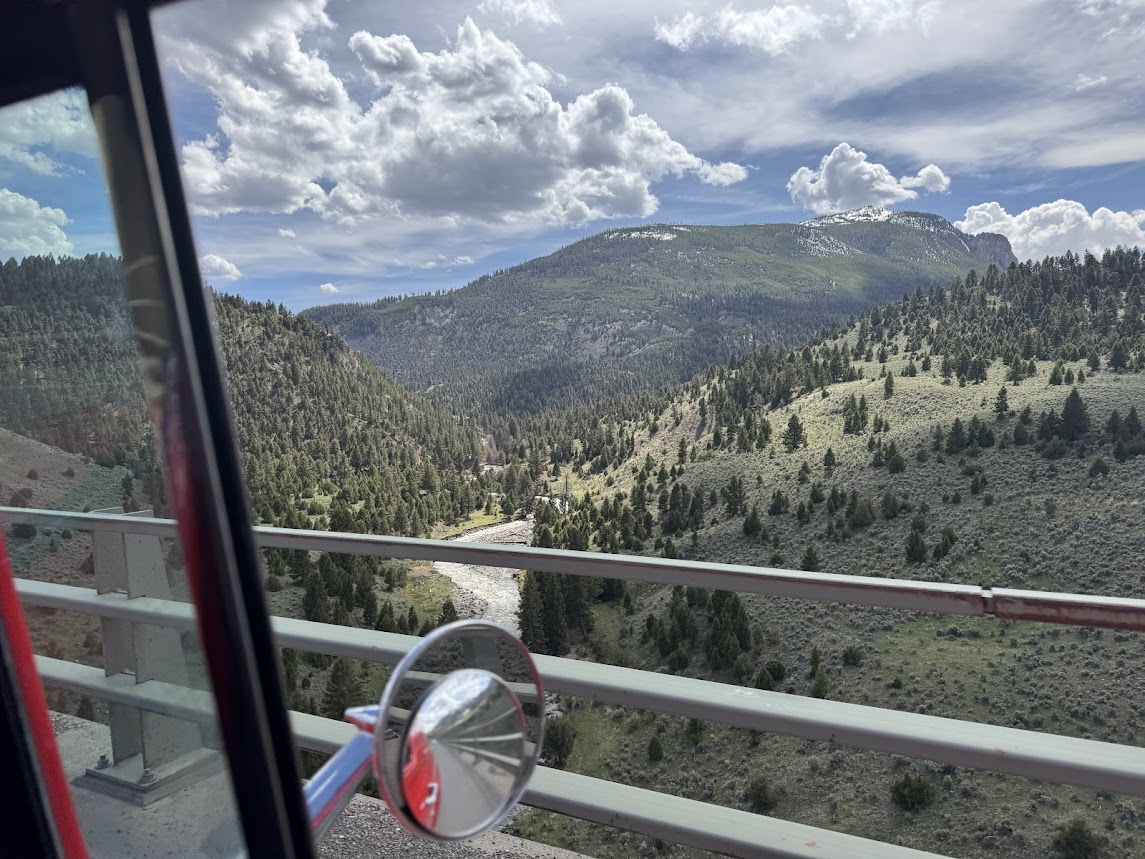 Yellowstone.jpg