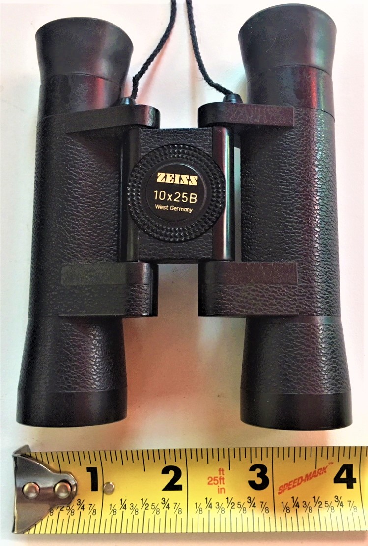 zeiss 10 x 25  3.JPG