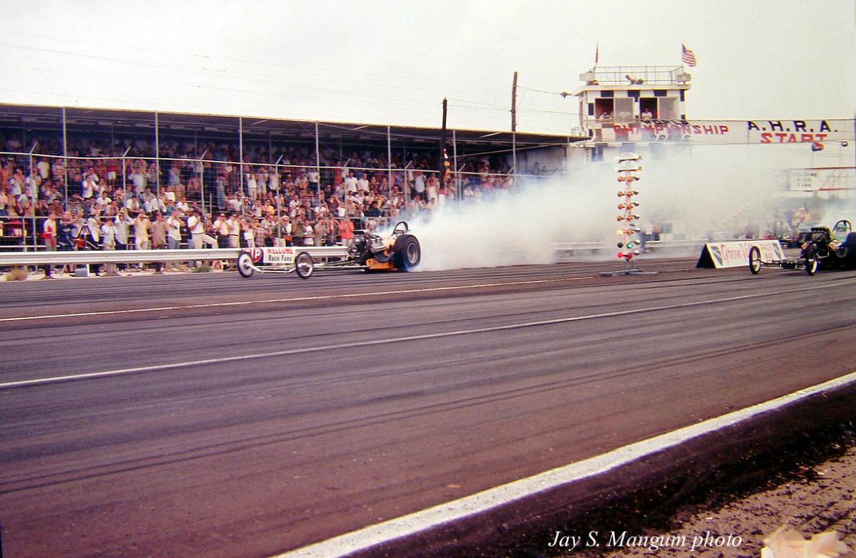 ZZZ LOGO, smaller file, unknown fuelers, Sept 1967 AHRA Grand Nationals, GVR.jpg