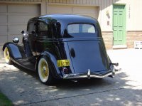 '34 Ford with whites and blacks 004.jpg