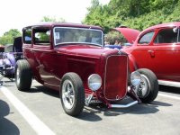 Deuce Sedan.jpg