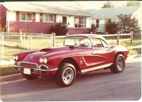 Wayne\'s Red \'62 Vette.jpg