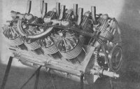 Curtiss_V8_engine-1906.jpg