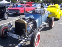 Esq. car show 3.JPG