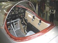 Boeing-40-cockpit.jpg