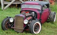 1932-Ford-Deluxe-3-Window-Coupe.jpg
