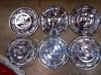 z Corvette hubcaps 01.jpg
