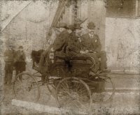 Haynes-Apperson (1895-11-22 Chicago Times-Herald Race, Apperson, DNS) 01.jpg