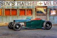 The DUKE - 1927 Ford-Roadster on Deuce Rails.jpg