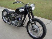 212838-Triumph_bobber.jpg