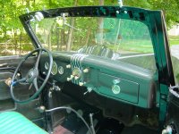 1935 Ford Cabriolet (8).JPG