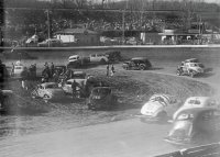 GW 43 oval racing.jpg