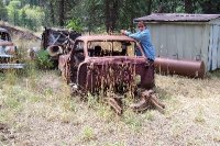 old car 8-05c.jpg