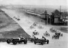 1937_brooklands__campbell_trophy_-_peter_walker__era__dnf_8_laps_gearbox__prince_bira__maserati_.jpg