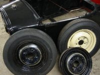 Black-Wheels.JPG