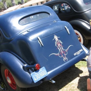 the night before the primernats,
we got it running.
Joe came to the shop and had a pushbutton hot rod!