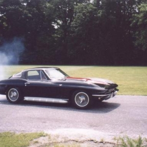 Brother's 66 vette burnout