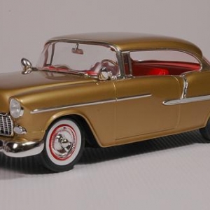 Monogram '55 Chevy BelAir; convertible to hardtop using AMT '57 Chevy roof