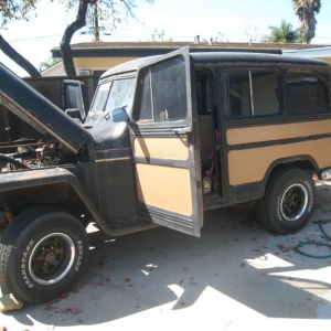 The zombie killer- 52 Willys. First year 283 w/three speed. Putting auto and installing 2 wheel drive axle